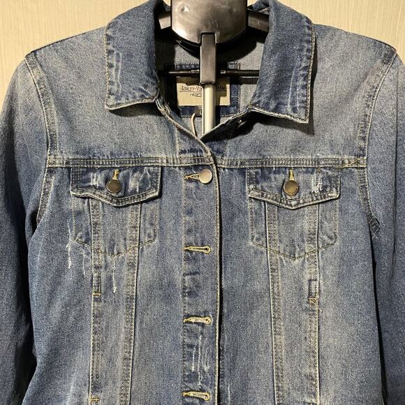 Ashley Vintage Charm · Small · Cotton · Distressed Denim Jacket · New - Picture 3 of 12
